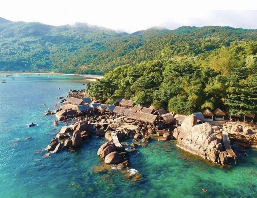 Bai But and Obama Rock Beach on Son Tra Peninsula, Da Nang