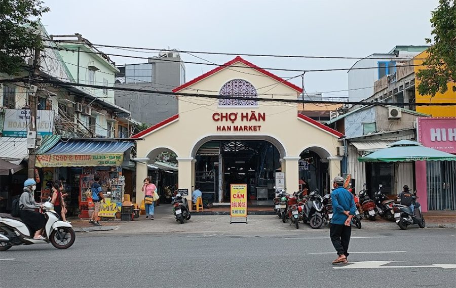 Han Market in Da Nang city center
